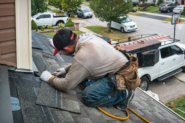 Professional Flat Roof Repair technician working in Hempstead, NY